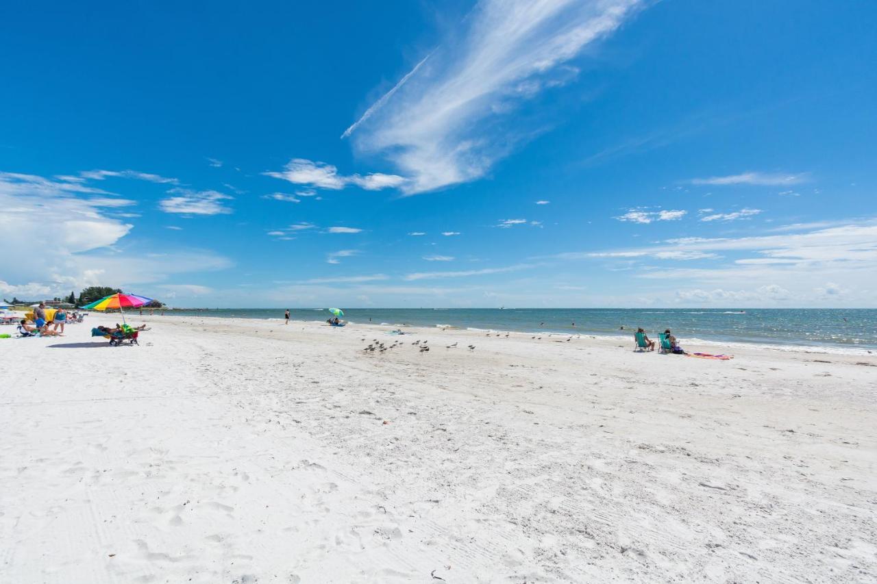 104 Las Brisas Condo St. Pete Beach Buitenkant foto